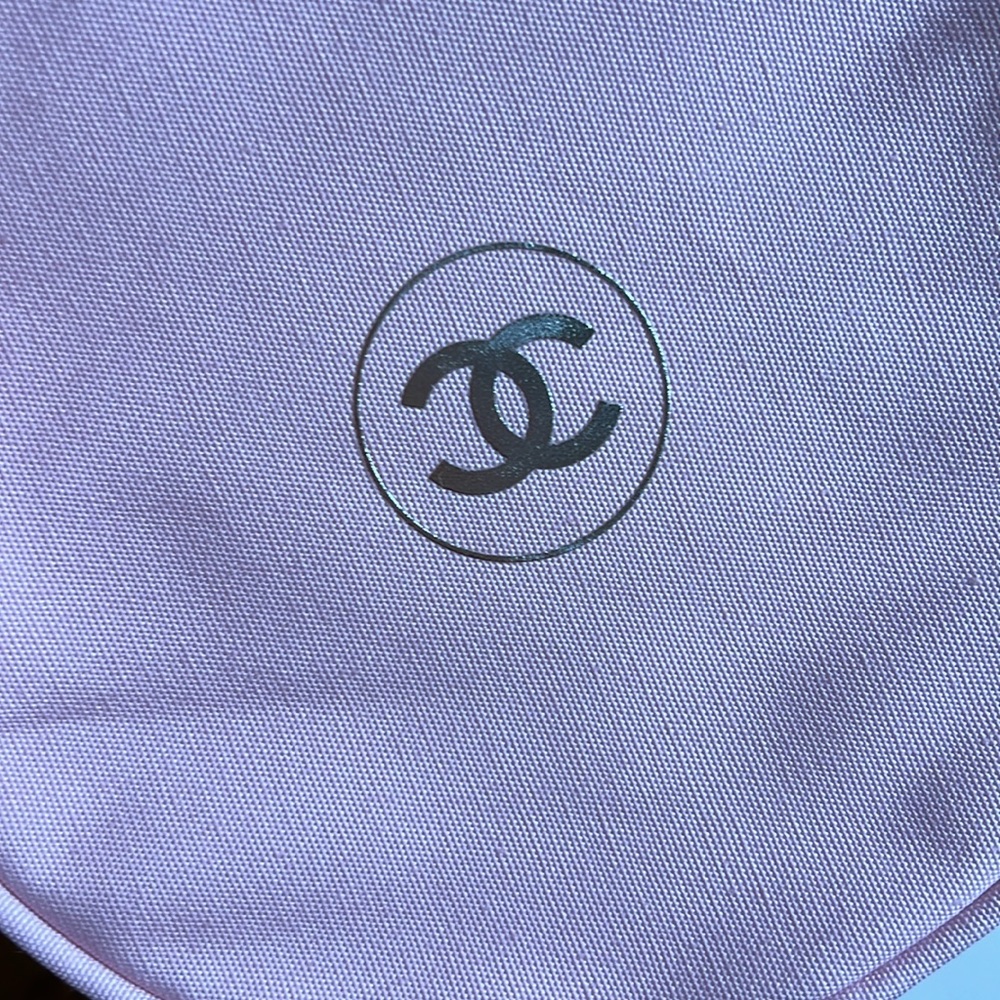 Chanel round pink pouch - Picture 5 of 6